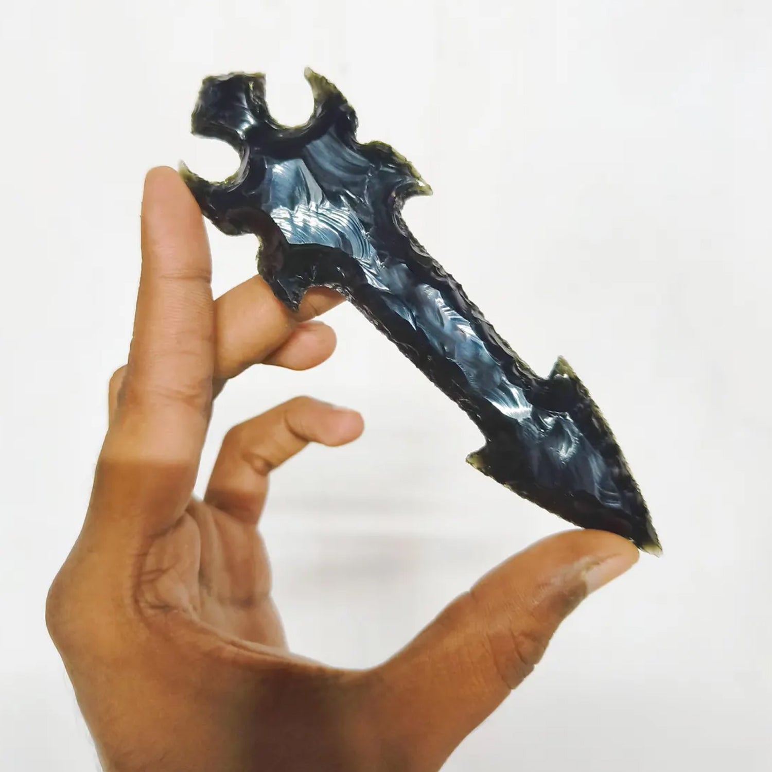 6-inch-handcrafted-black-obsidian-rare-carved-arrowhead-1