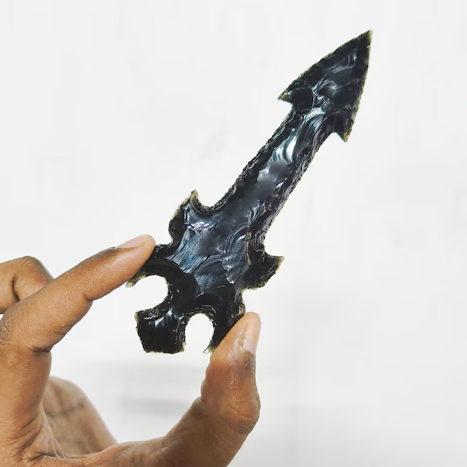 6-inch-handcrafted-black-obsidian-rare-carved-arrowhead-2