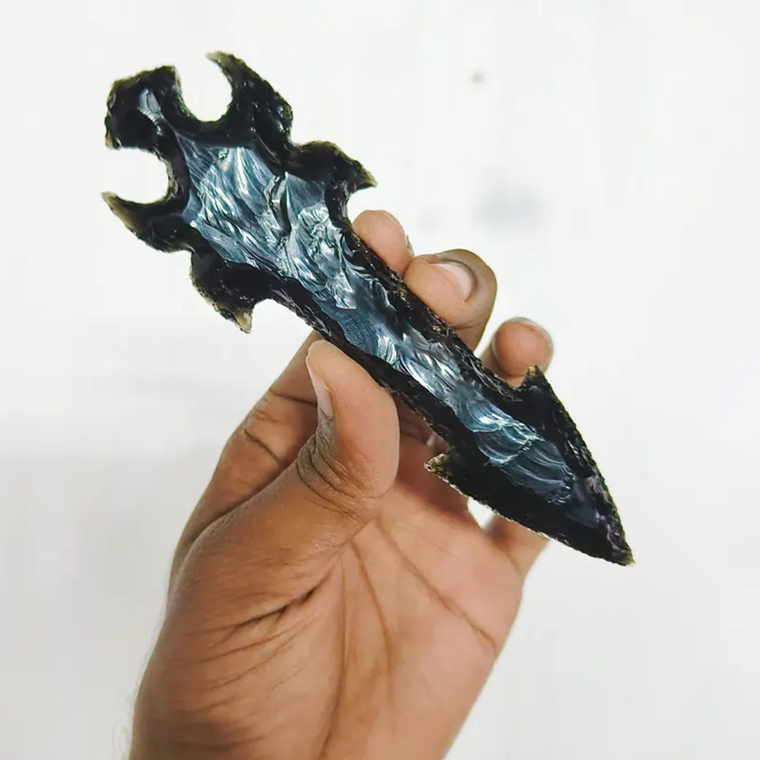 6-inch-handcrafted-black-obsidian-rare-carved-arrowhead-3