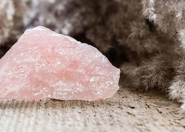 rose-quartz-crystals-mobile-banner