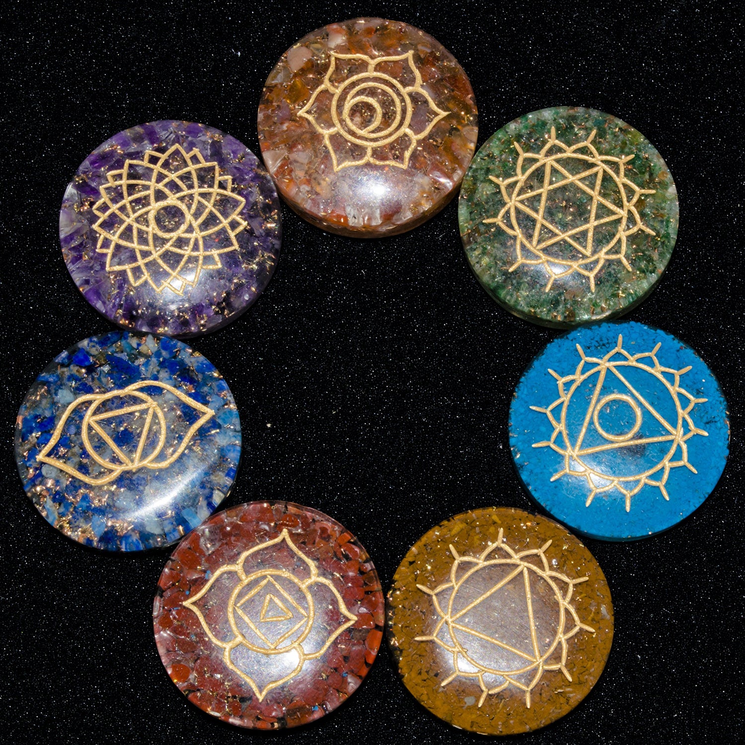 7-chakra-orgonite-chakra-set-engraved-symbol-round
