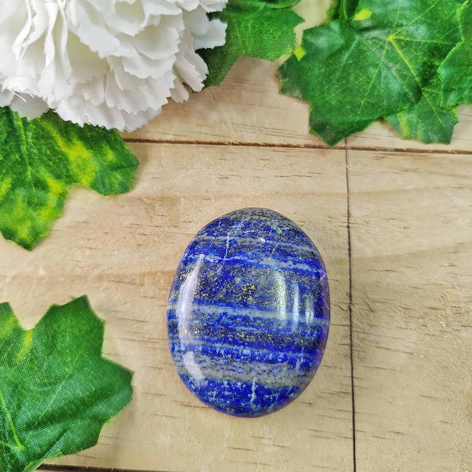 gemstone-palm-stone-lapis-lazuli