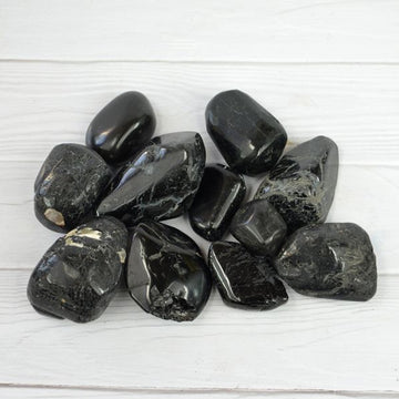 Black Tourmaline Tumbled Pebble Stones